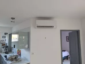 Installation d'une unité intérieure pour la climatisation